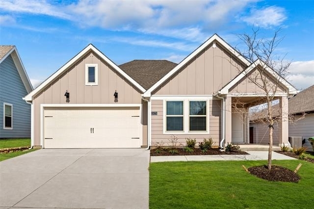 13173 Enclave Parkway - Photo 0