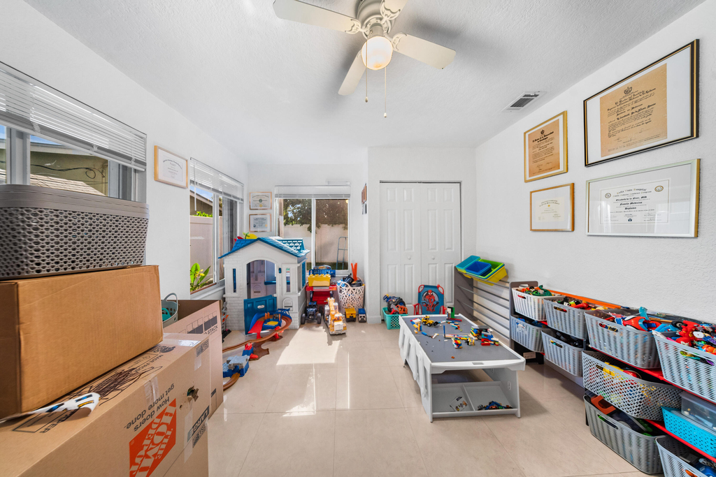 795 Se 17th Street - Photo 26