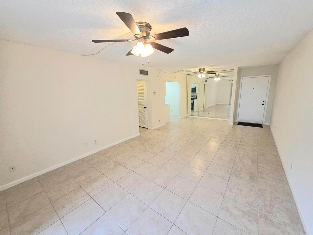 959 Se 2nd Avenue - Photo 19