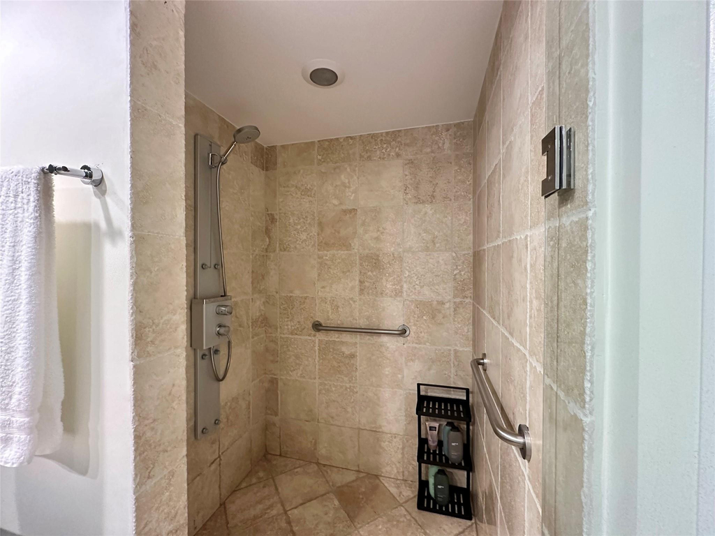 18201 Collins Avenue - Photo 49