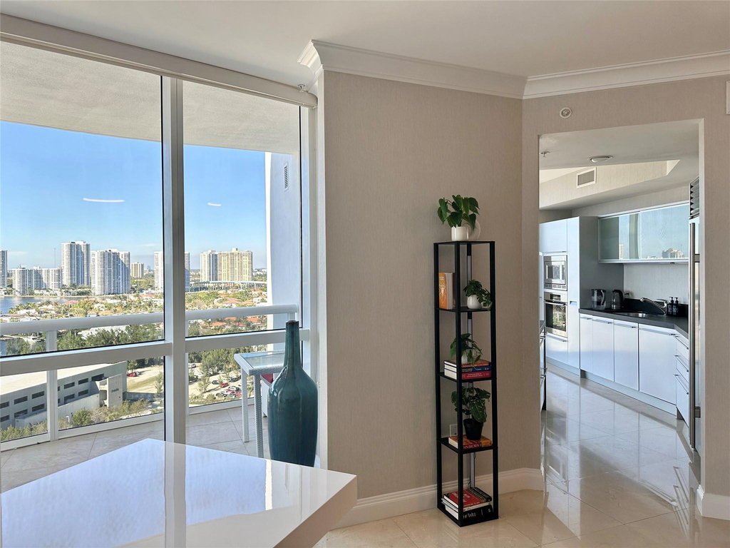 18201 Collins Avenue - Photo 40