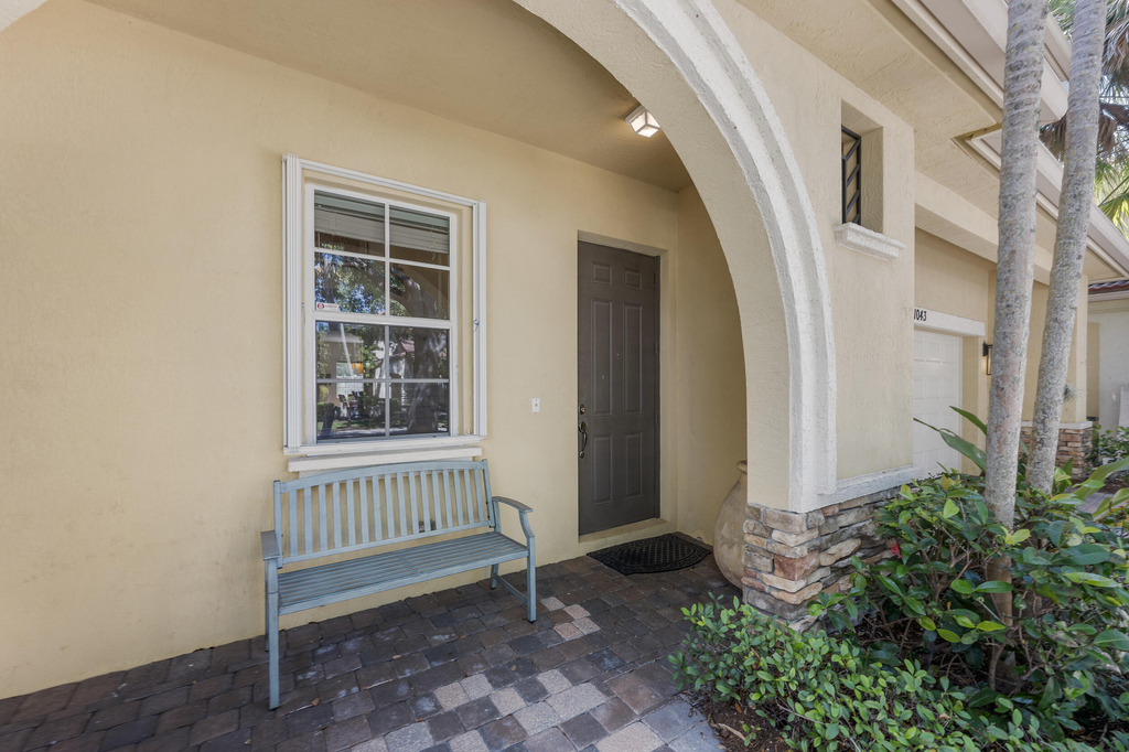 1043 Vintner Boulevard - Photo 4