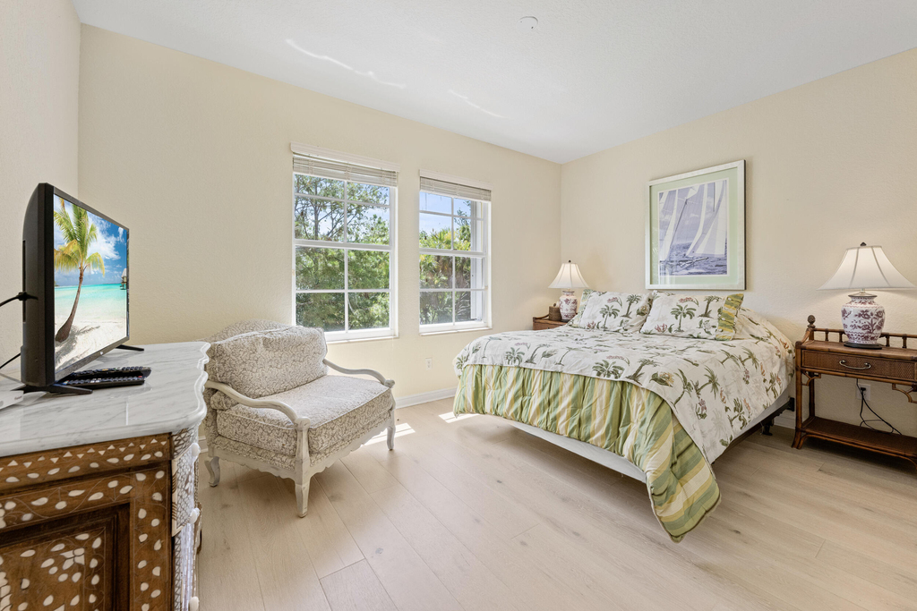 1043 Vintner Boulevard - Photo 48