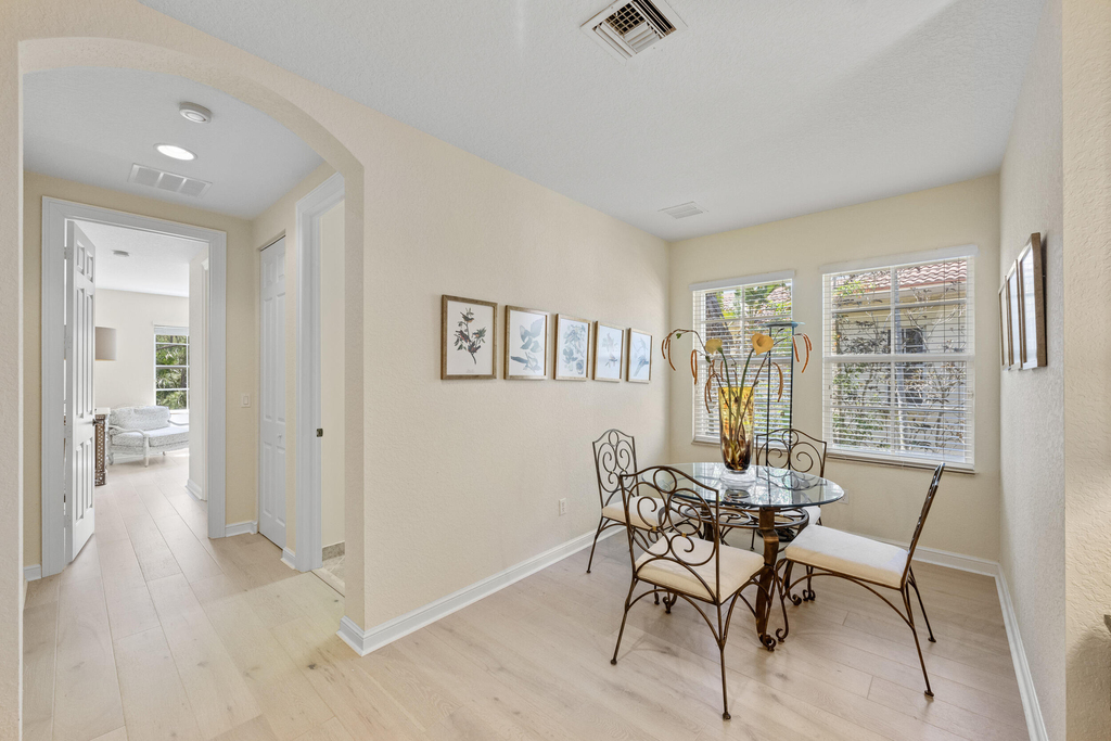 1043 Vintner Boulevard - Photo 46