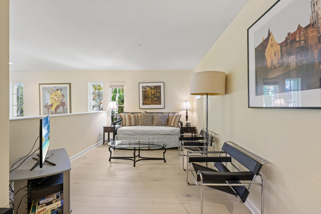 1043 Vintner Boulevard - Photo 42