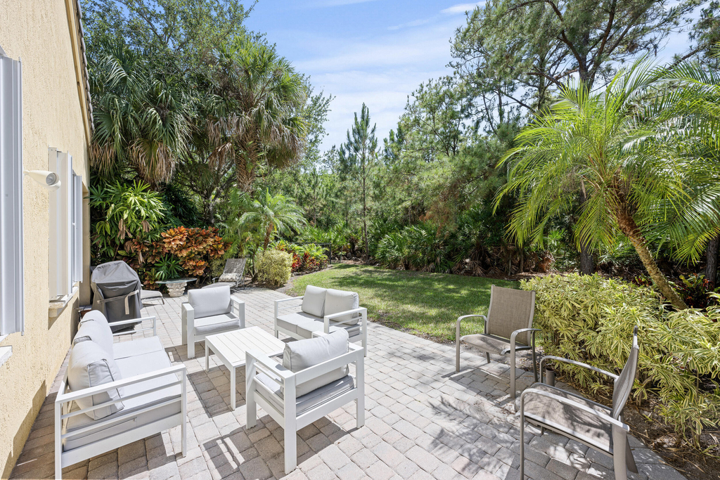 1043 Vintner Boulevard - Photo 9