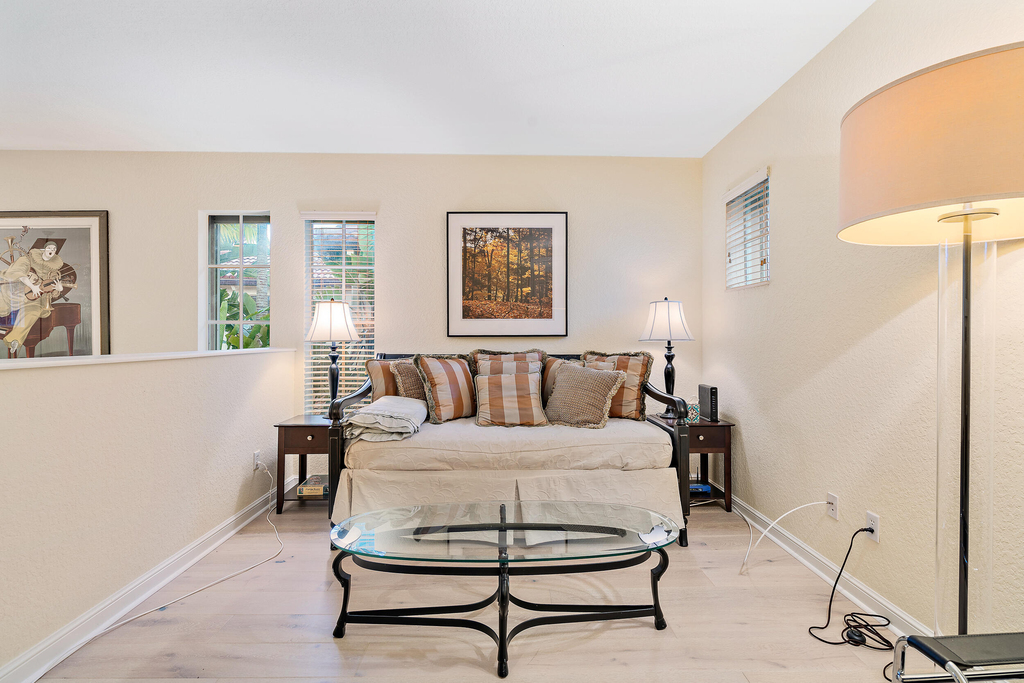 1043 Vintner Boulevard - Photo 41