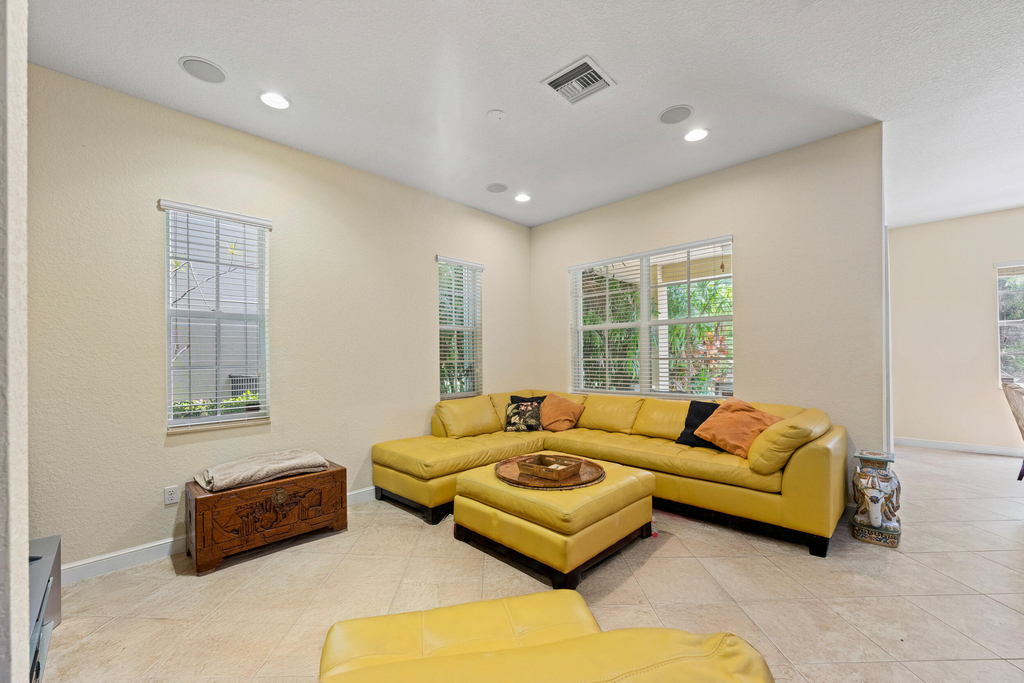 1043 Vintner Boulevard - Photo 22
