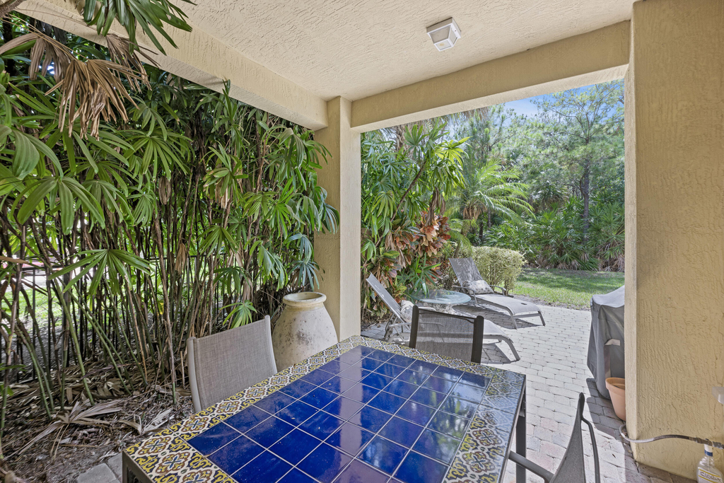 1043 Vintner Boulevard - Photo 11