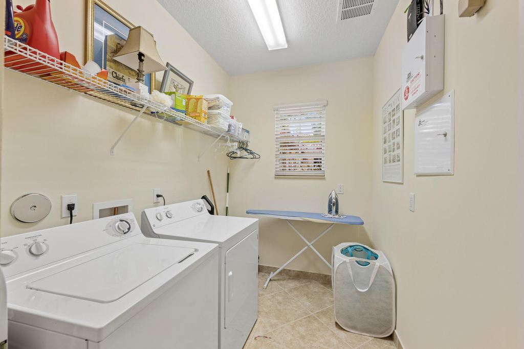 1043 Vintner Boulevard - Photo 54