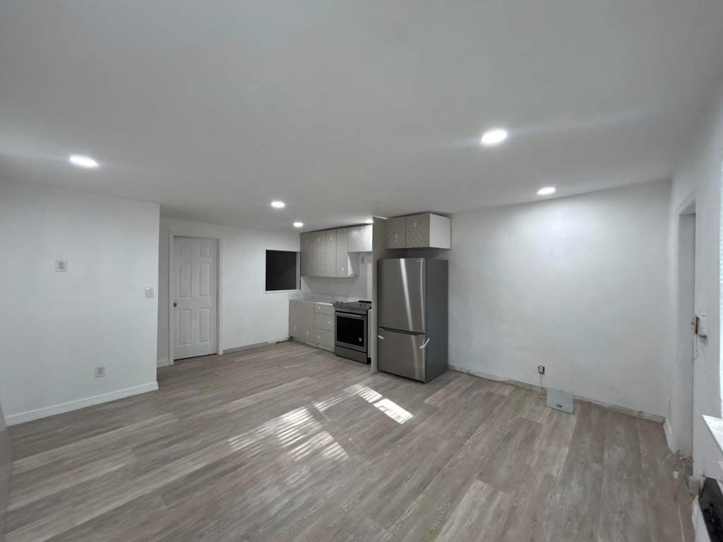 2865 Sw 16th Street - Photo 1