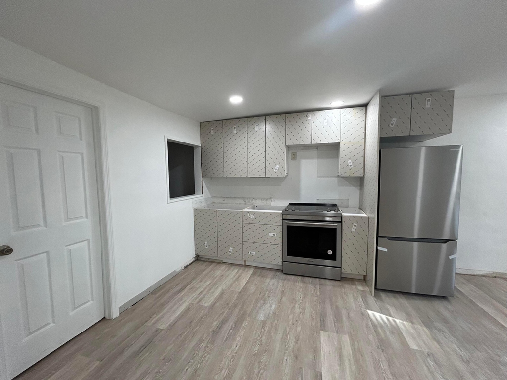 2865 Sw 16th Street - Photo 2