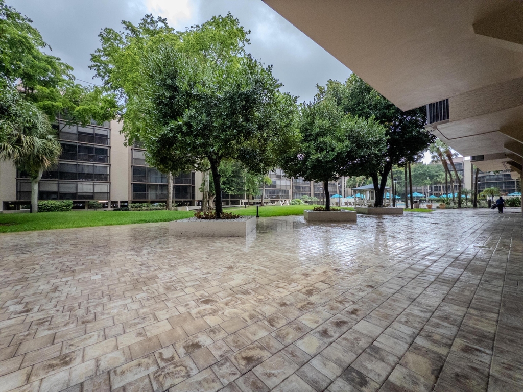 2800 N 46th - Photo 21