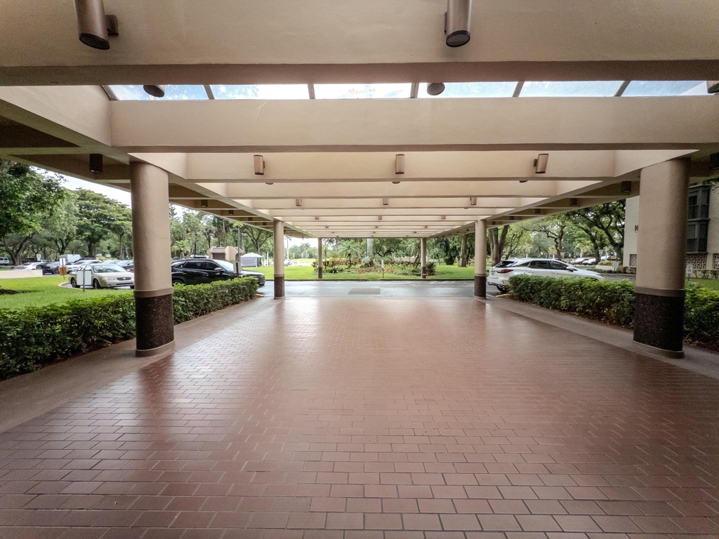2800 N 46th - Photo 5