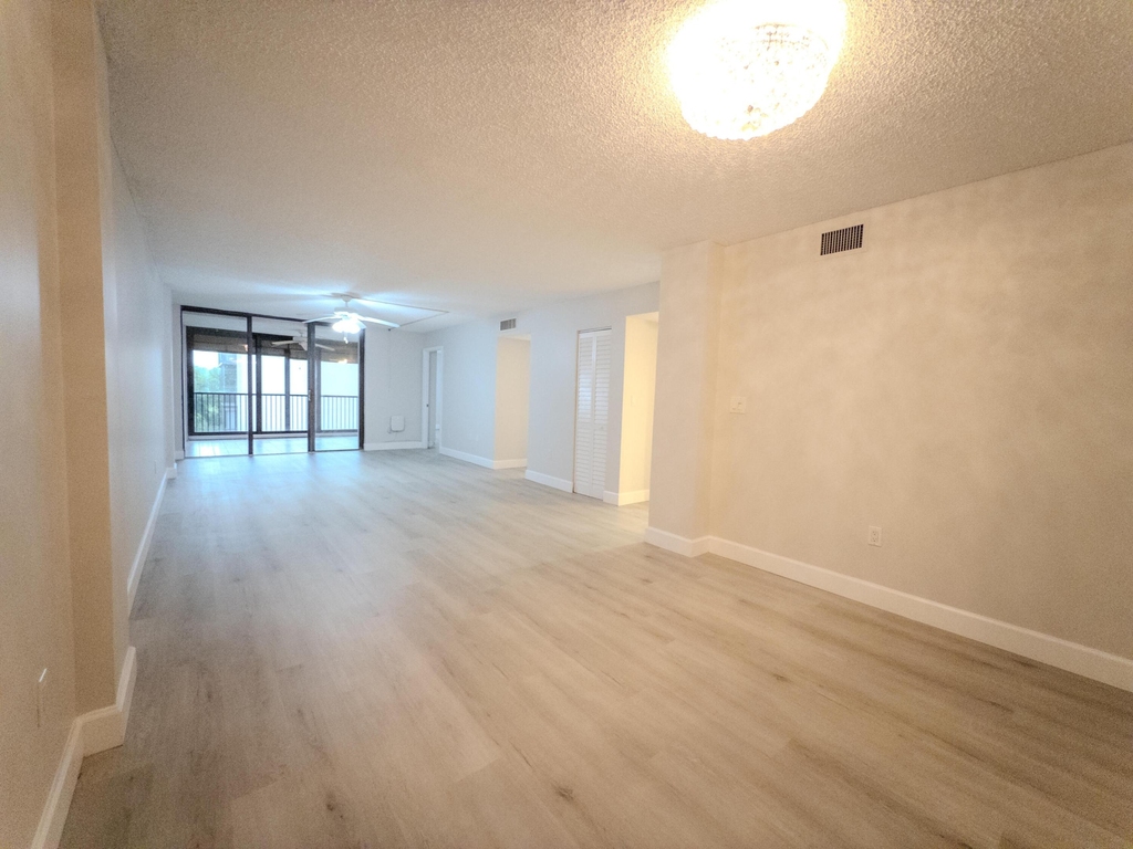 2800 N 46th - Photo 10