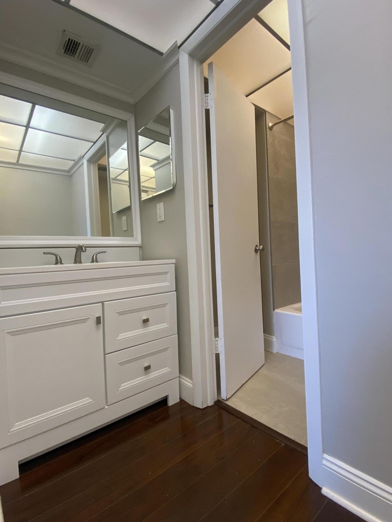 9 Royal Palm Way - Photo 31