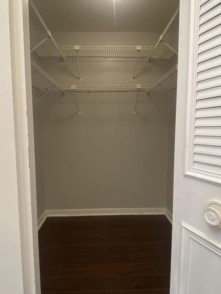 9 Royal Palm Way - Photo 33