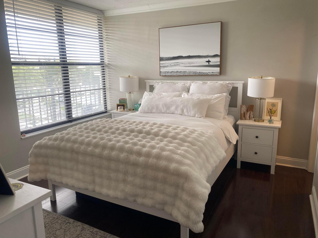 9 Royal Palm Way - Photo 20