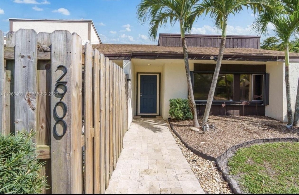 2900 Nw 69th Court - Photo 2