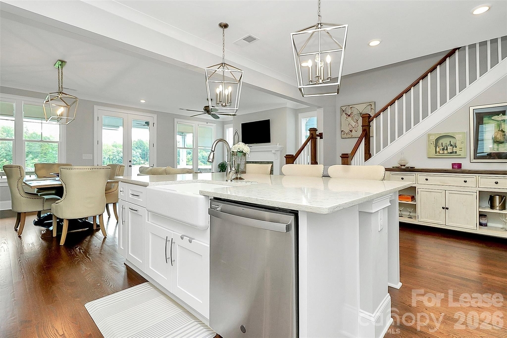 136 Preston Road - Photo 9
