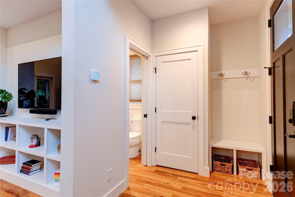 12 Waverly Road - Photo 8