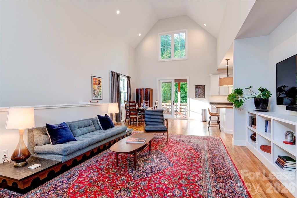 12 Waverly Road - Photo 1