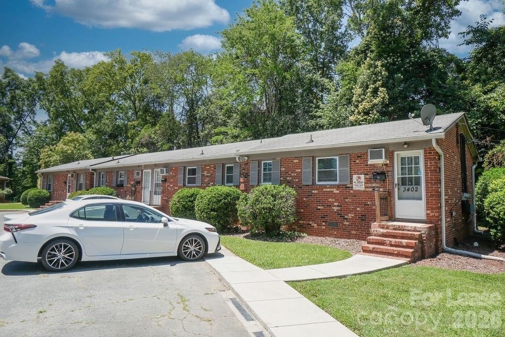 3402 Craig Avenue - Photo 0