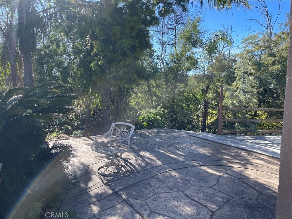 1412 Pine Heights - Photo 2