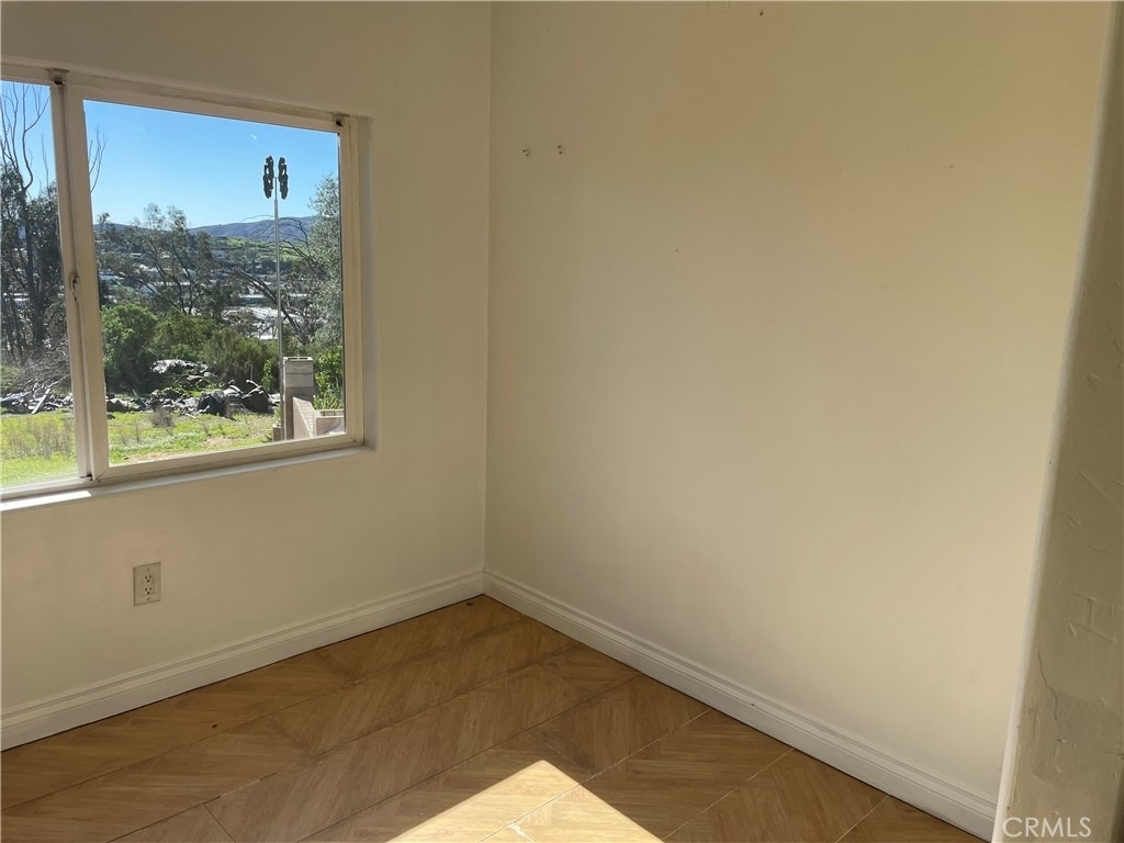 1412 Pine Heights - Photo 14