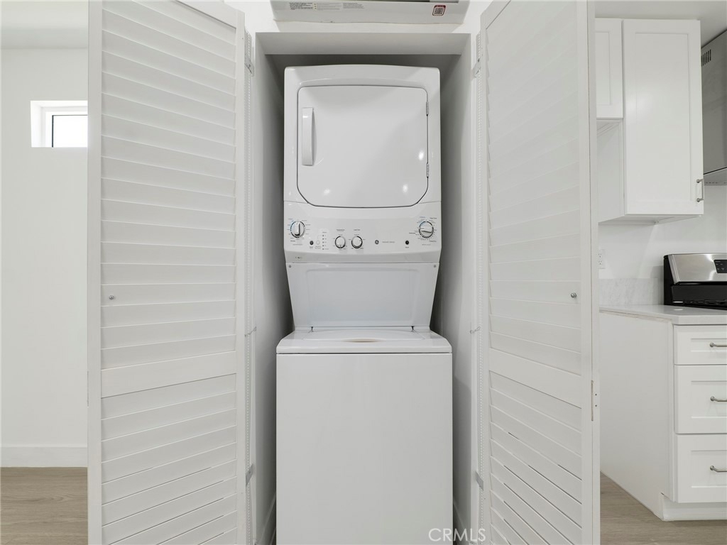 10018 N Aqueduct Ave - Photo 9