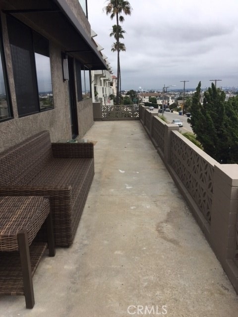 760 W 27th Street - Photo 7