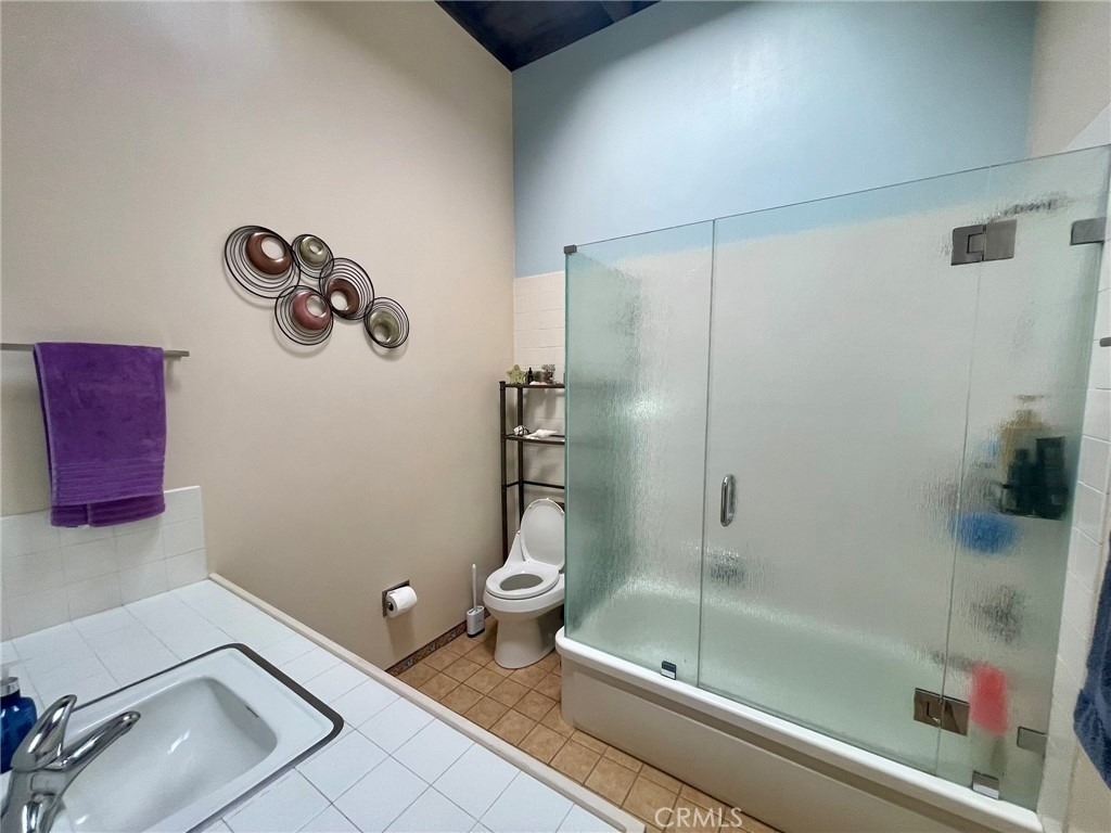 11616 Chenault Street - Photo 17