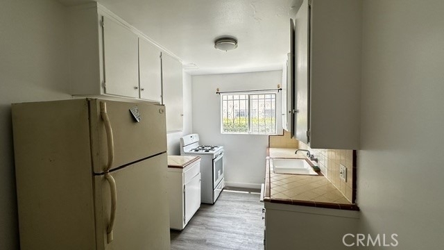 6821 11th Avenue - Photo 8