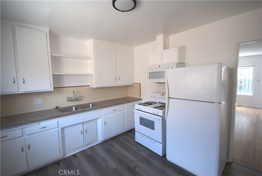 6821 11th Avenue - Photo 12