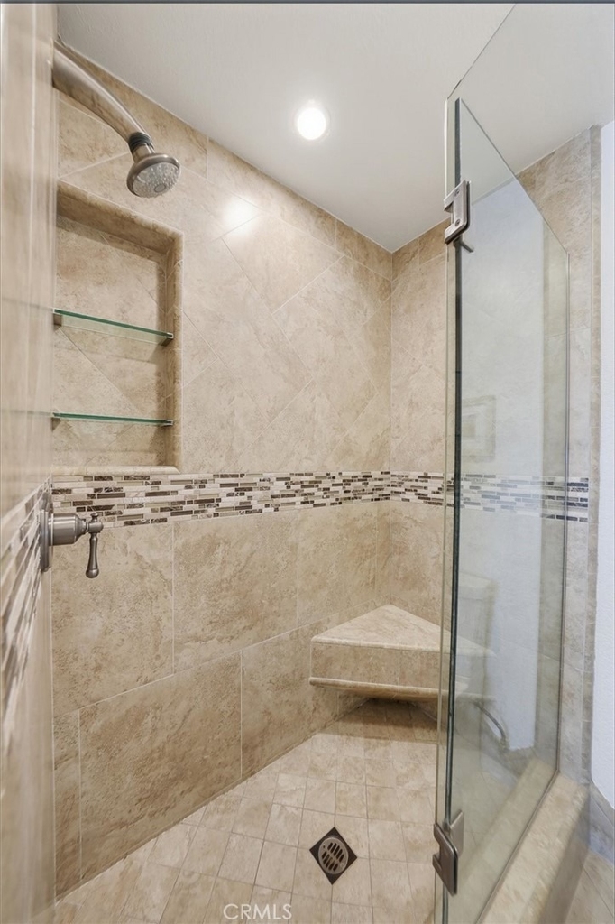 625 Esplanade - Photo 16