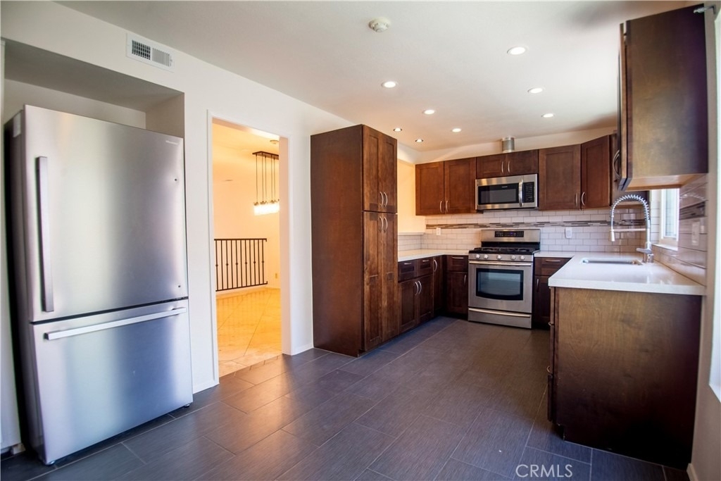 121 4 S Juanita - Photo 11