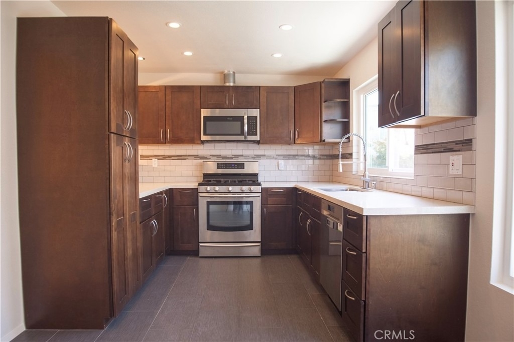 121 4 S Juanita - Photo 9