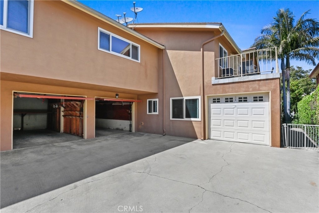 2214 E 2nd Street - Photo 14