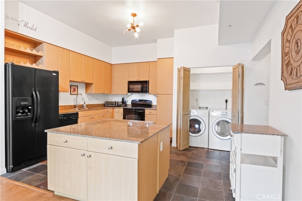 488 E Ocean Boulevard - Photo 1