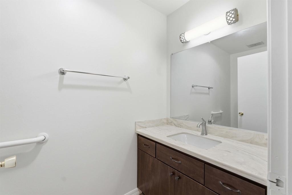 3625 Dearborn - Photo 4