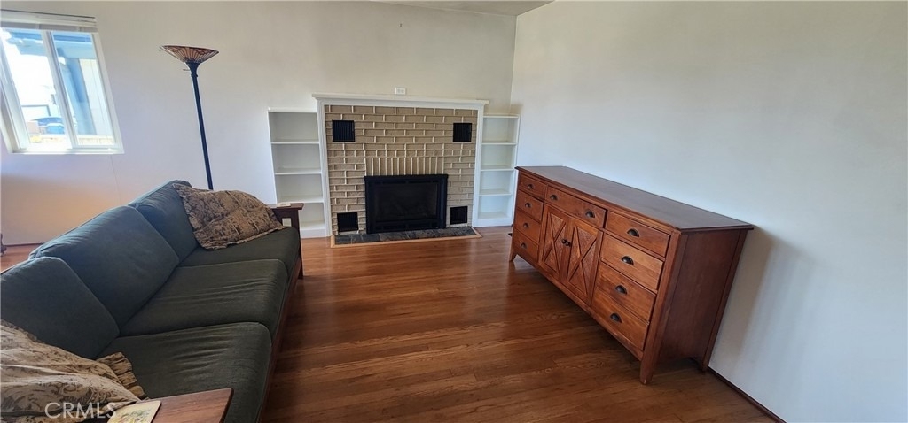 265 Chatham - Photo 15