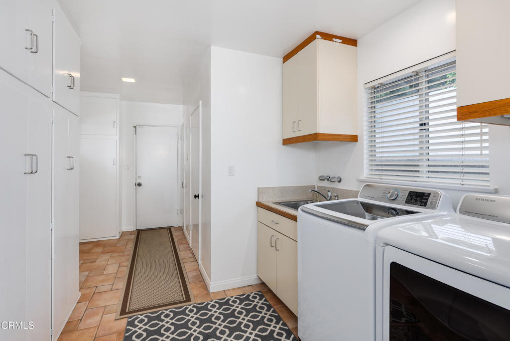 1660 S Oak Knoll Avenue - Photo 15