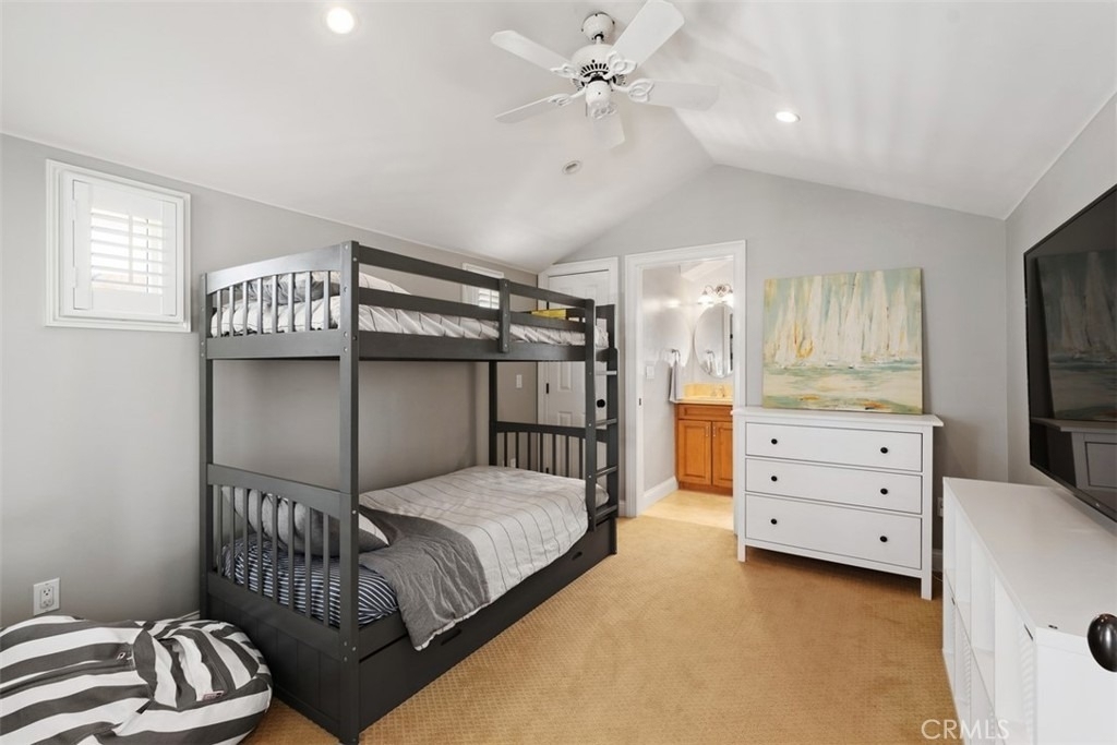 705 1/2 Goldenrod Avenue - Photo 24