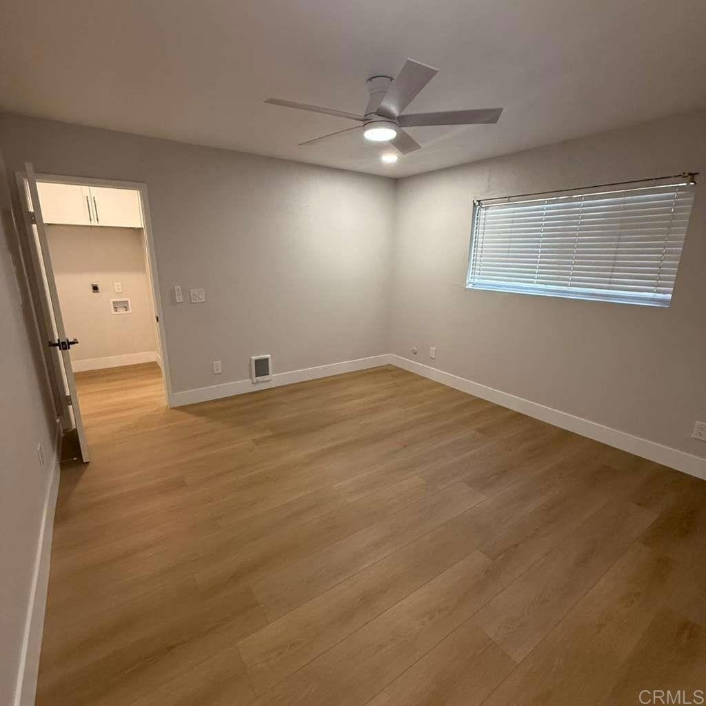 9586 Carroll Canyon Road - Photo 10
