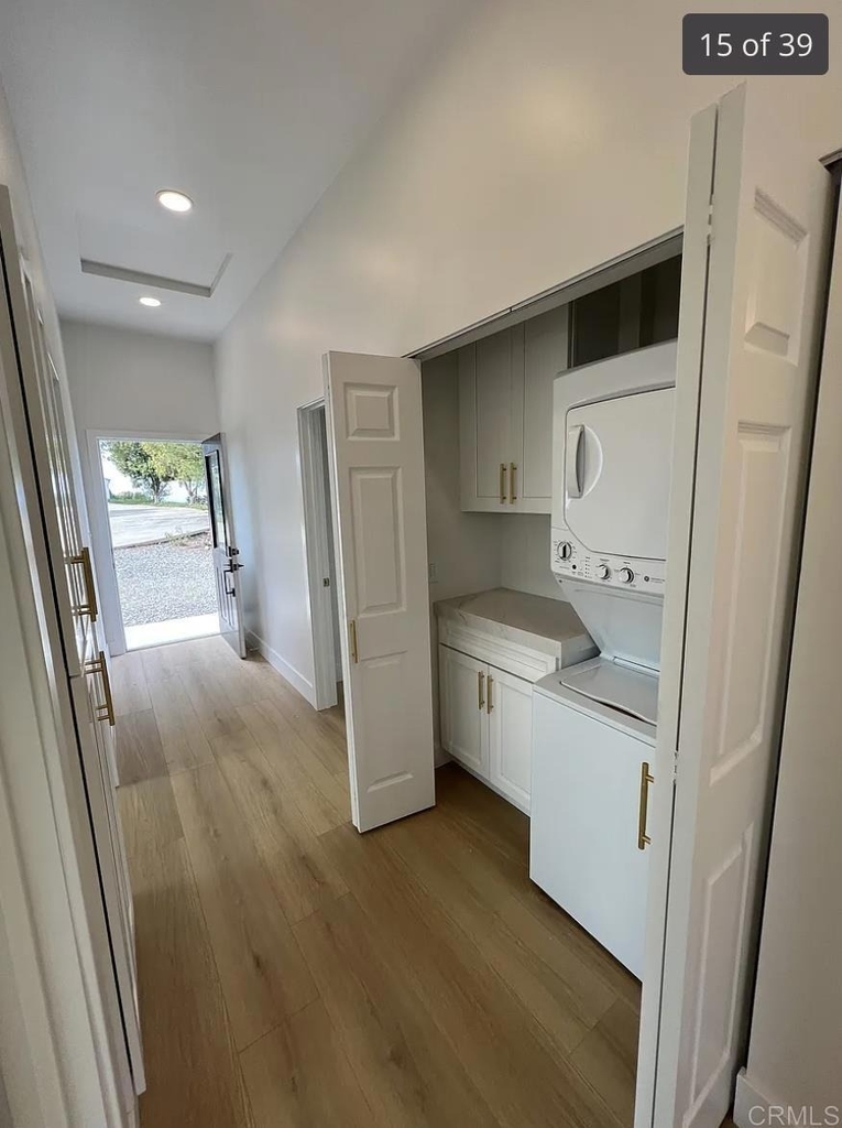 1533 Avohill Drive - Photo 13