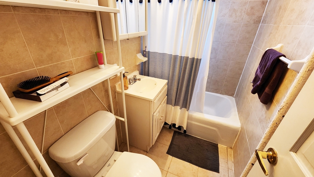 568 Pacific Street - Photo 7