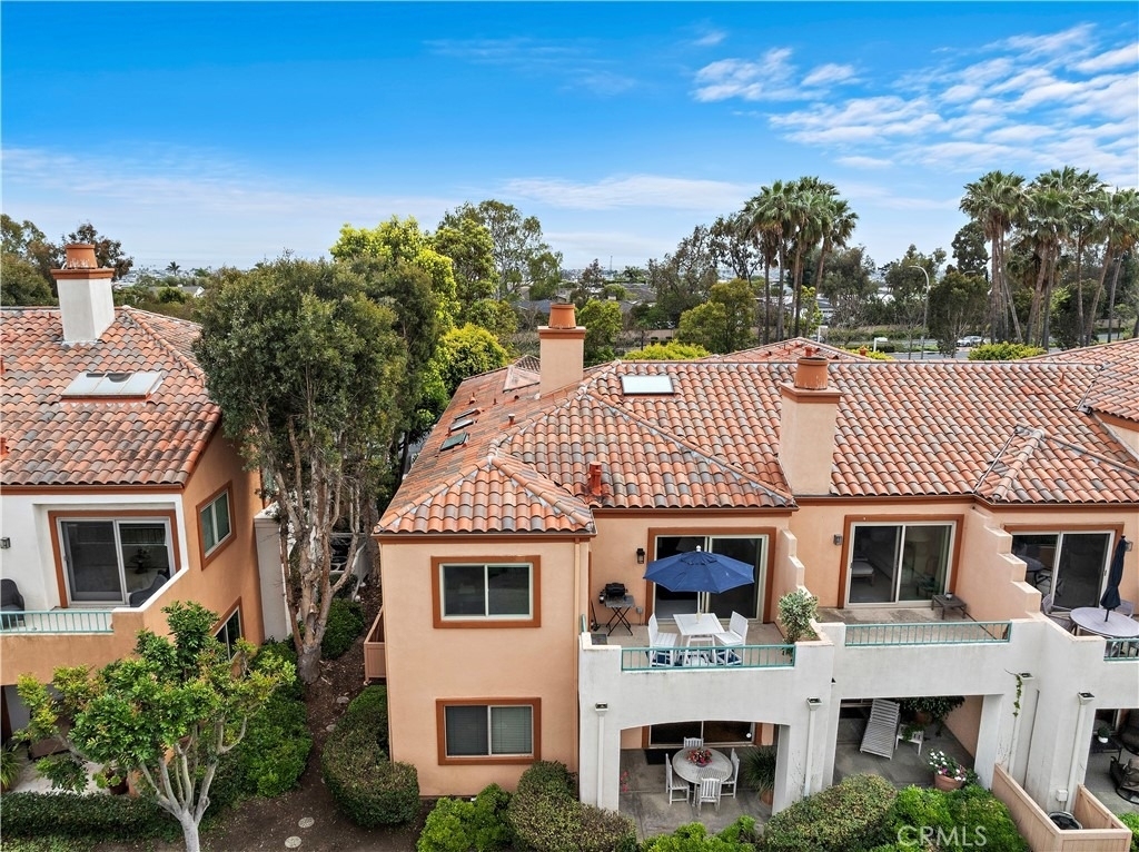 408 Villa Point - Photo 25