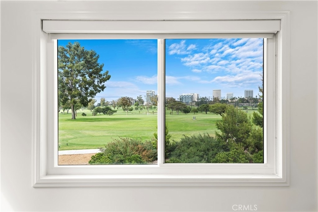 408 Villa Point - Photo 11