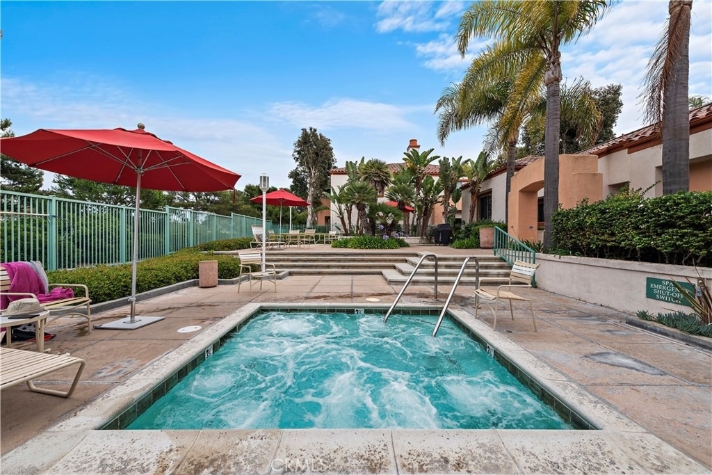 408 Villa Point - Photo 20