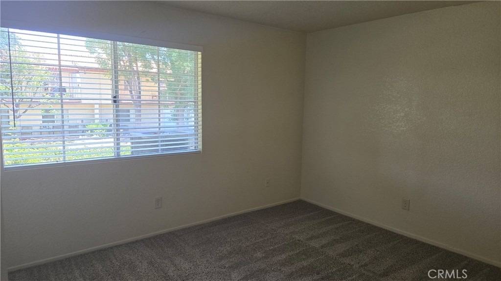 1365 Crafton - Photo 5